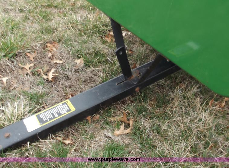 image for item D3671 John Deere 10 lawn cart