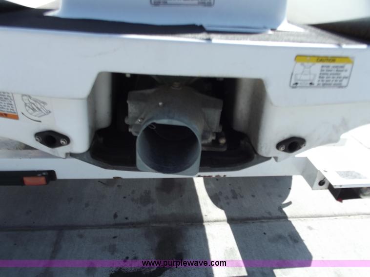 image for item D3682 (2) Yamaha jet skis with trailer