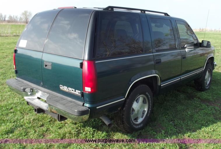 image for item D3703 1997 Chevrolet Tahoe K1500 LT SUV