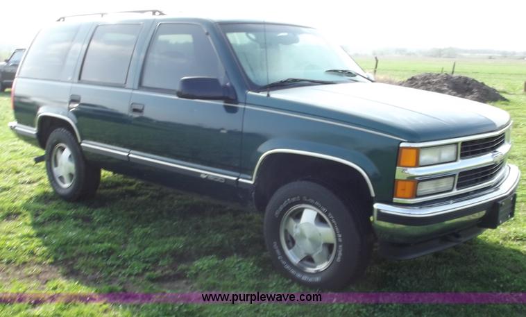 image for item D3703 1997 Chevrolet Tahoe K1500 LT SUV