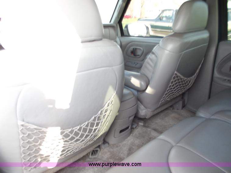 image for item D3703 1997 Chevrolet Tahoe K1500 LT SUV