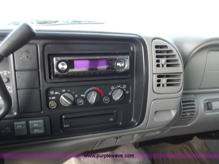 image for item D3703 1997 Chevrolet Tahoe K1500 LT SUV