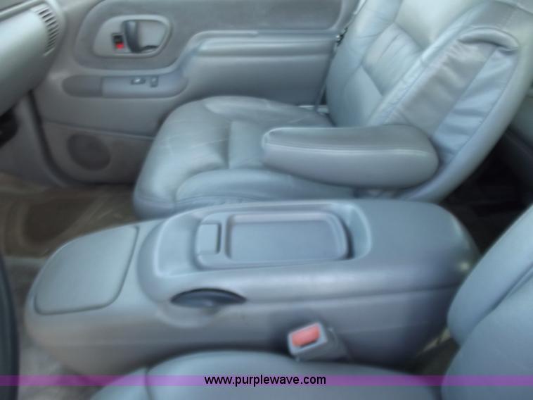 image for item D3703 1997 Chevrolet Tahoe K1500 LT SUV