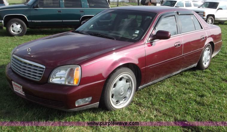 image for item D3704 2000 Cadillac DeVille