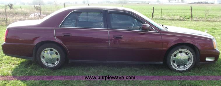 image for item D3704 2000 Cadillac DeVille