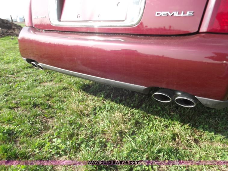 image for item D3704 2000 Cadillac DeVille