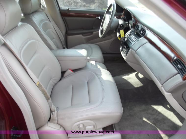 image for item D3704 2000 Cadillac DeVille