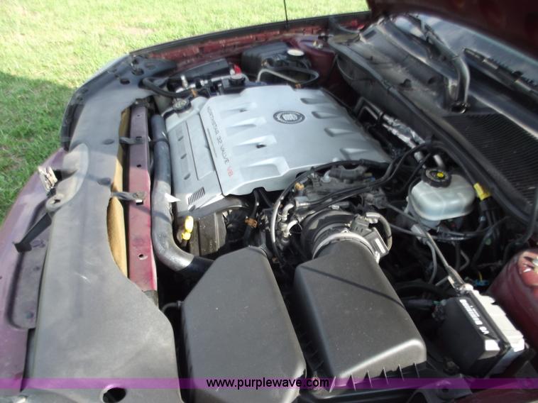 image for item D3704 2000 Cadillac DeVille