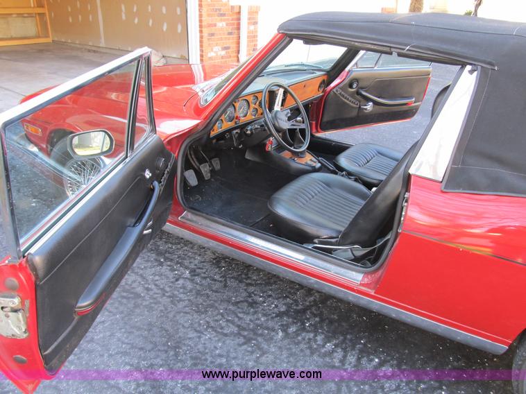 image for item D9308 1973 Triumph Stag convertible