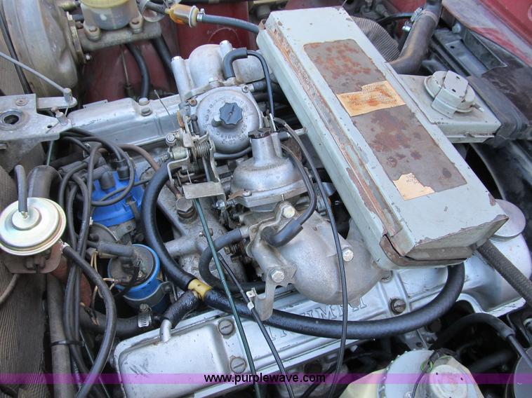 image for item D9308 1973 Triumph Stag convertible