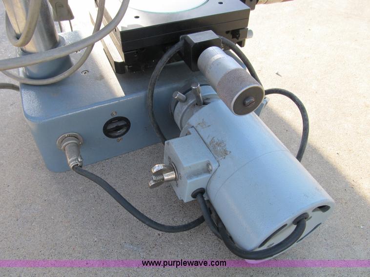 image for item D9319 Excel Metallurgical machine tooling profile projector