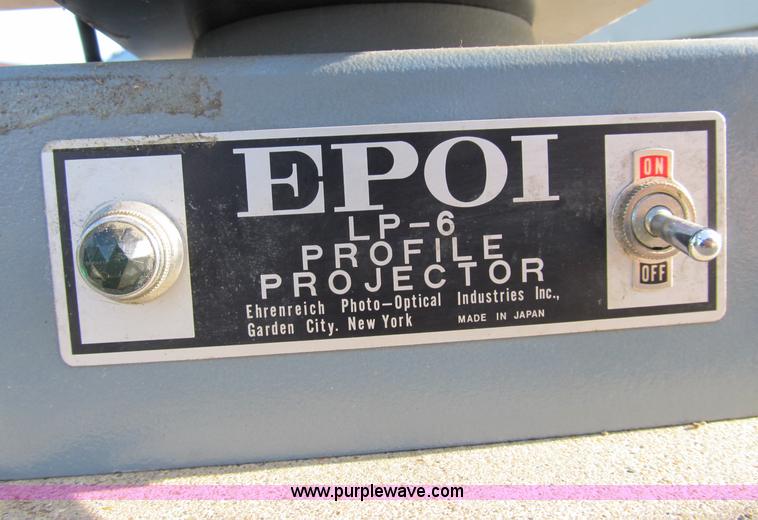 image for item D9319 Excel Metallurgical machine tooling profile projector