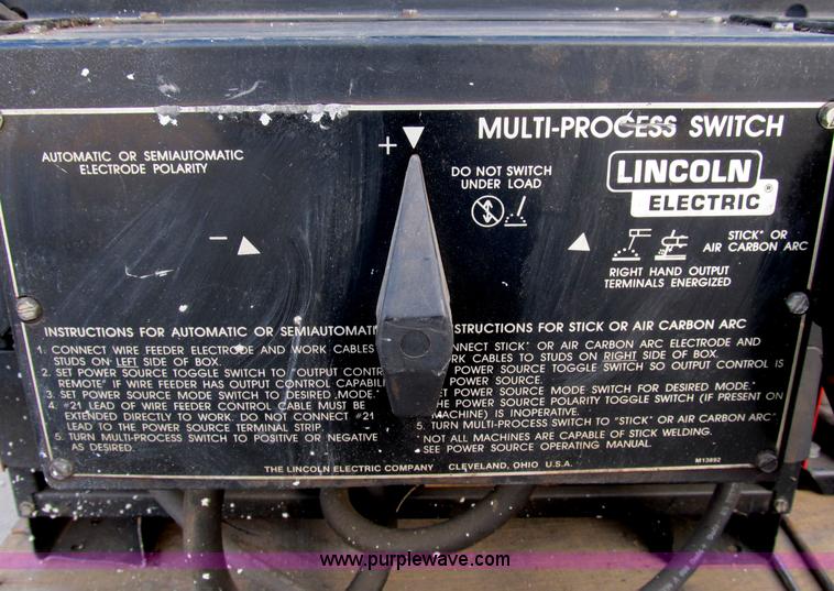 image for item D9321 Lincoln Electric DC 400 welder