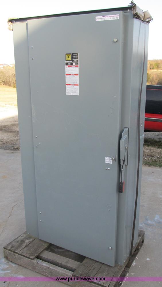 image for item D9322 Square D 1,200 amp disconnect box