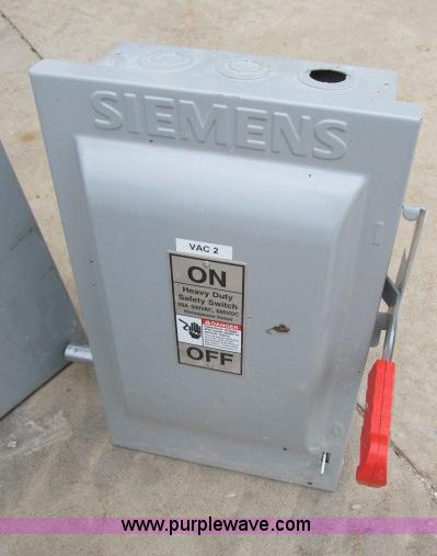 image for item D9324 Assorted panel boxes