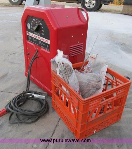 image for item D9326 Lincoln Electric AC 225 arc welder