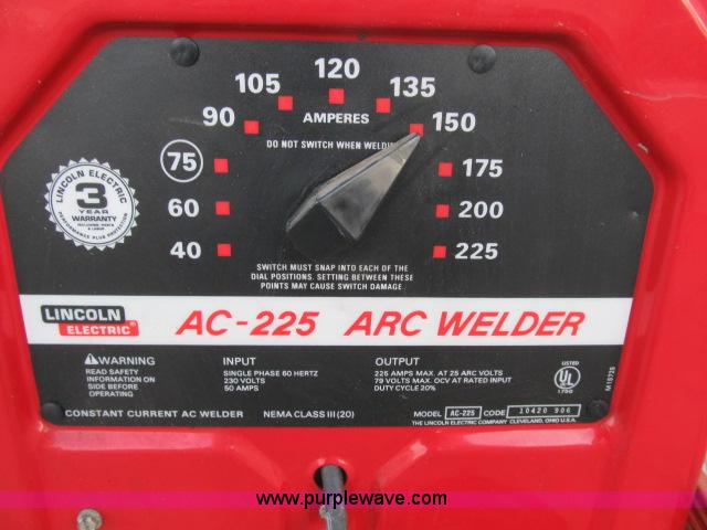 image for item D9326 Lincoln Electric AC 225 arc welder