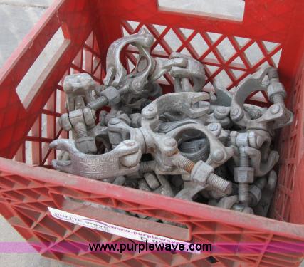 image for item D9327 (16) 1.5" scaffolding clamps