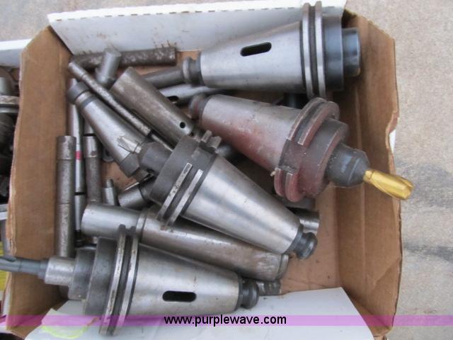 image for item D9427 Approximately 16 machine tools