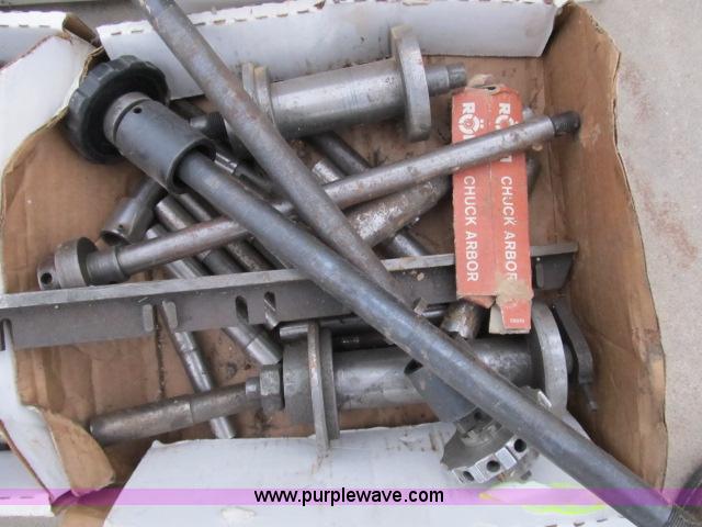 image for item D9429 Assorted machine tooling