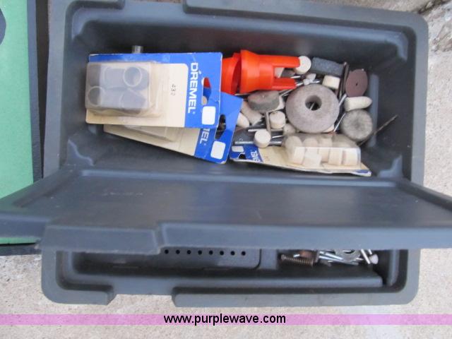 image for item D9432 Assorted machine tooling