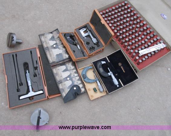 image for item D9434 Assorted machine tooling