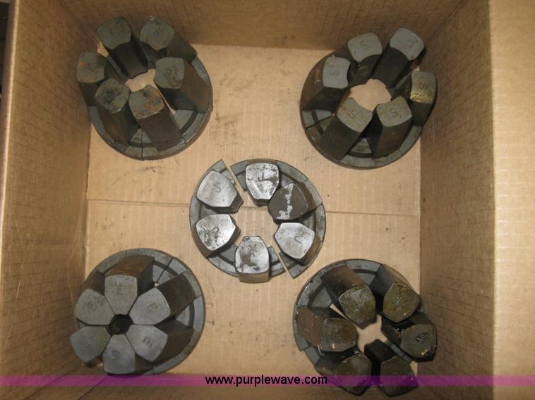 image for item G9752 Hydraulic hose machine