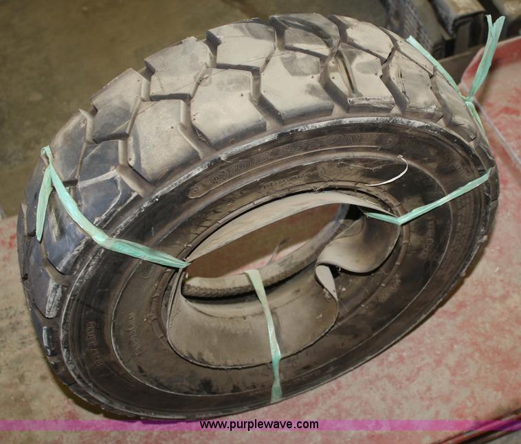 image for item L9268 Destone 6.50-10 forklift tire