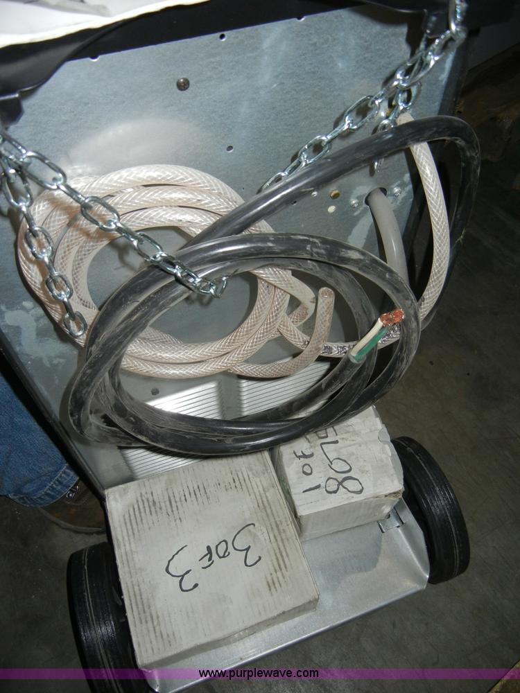 image for item L9328 Schumacher Pro shop mig welder