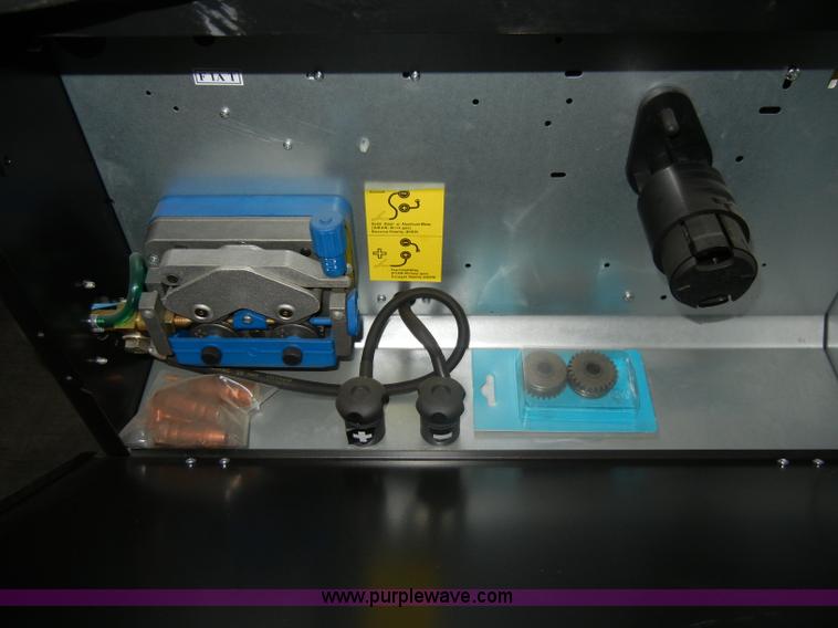 image for item L9330 Pro Shop mig welder