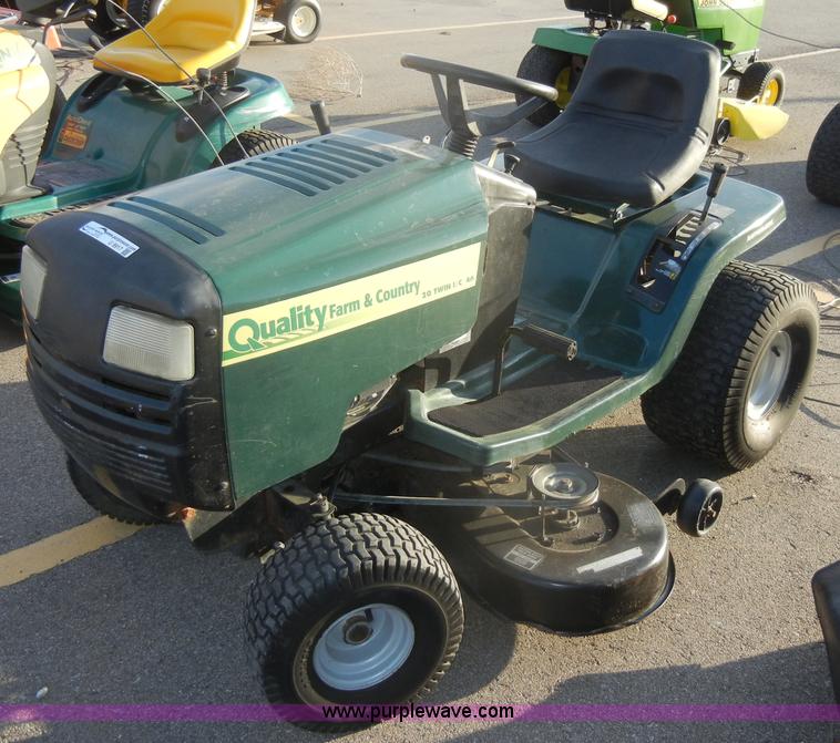 image for item U9917 Quality Farm garden tractor