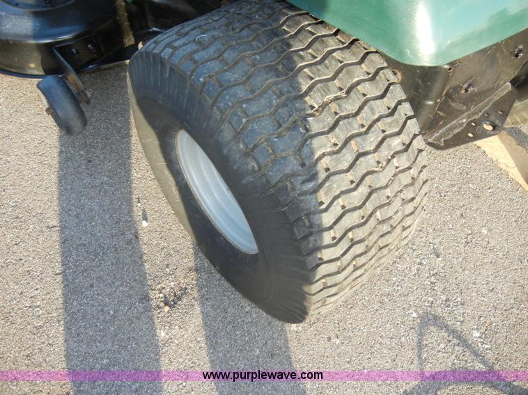 image for item U9917 Quality Farm garden tractor