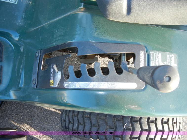 image for item U9917 Quality Farm garden tractor