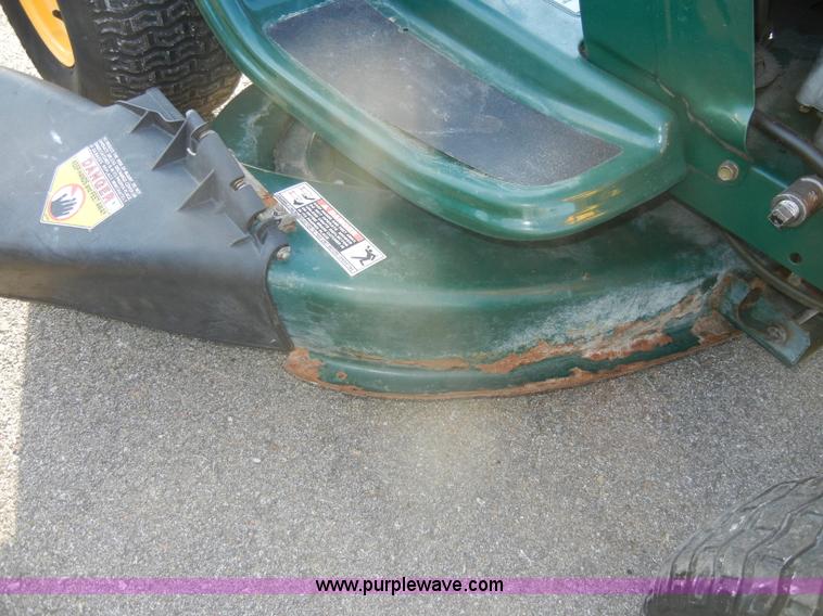 image for item U9918 Yardman lawn mower