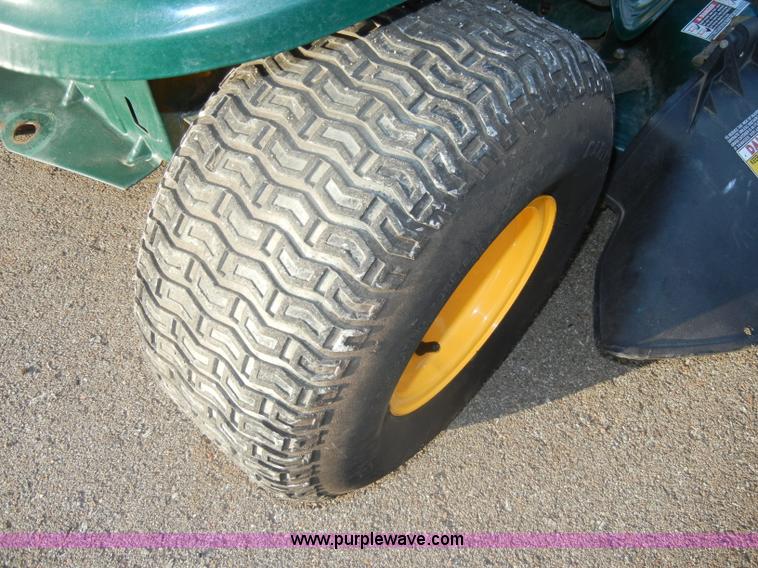 image for item U9918 Yardman lawn mower