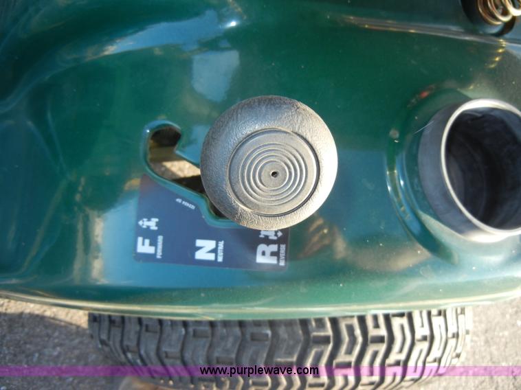 image for item U9918 Yardman lawn mower