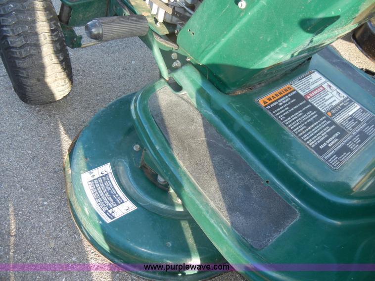 image for item U9918 Yardman lawn mower