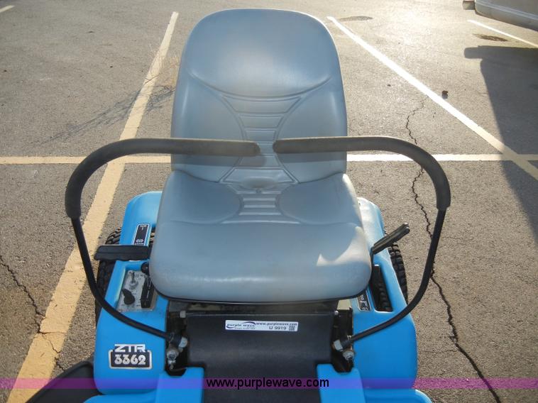 image for item U9919 Dixon 3362 ZTR lawn mower