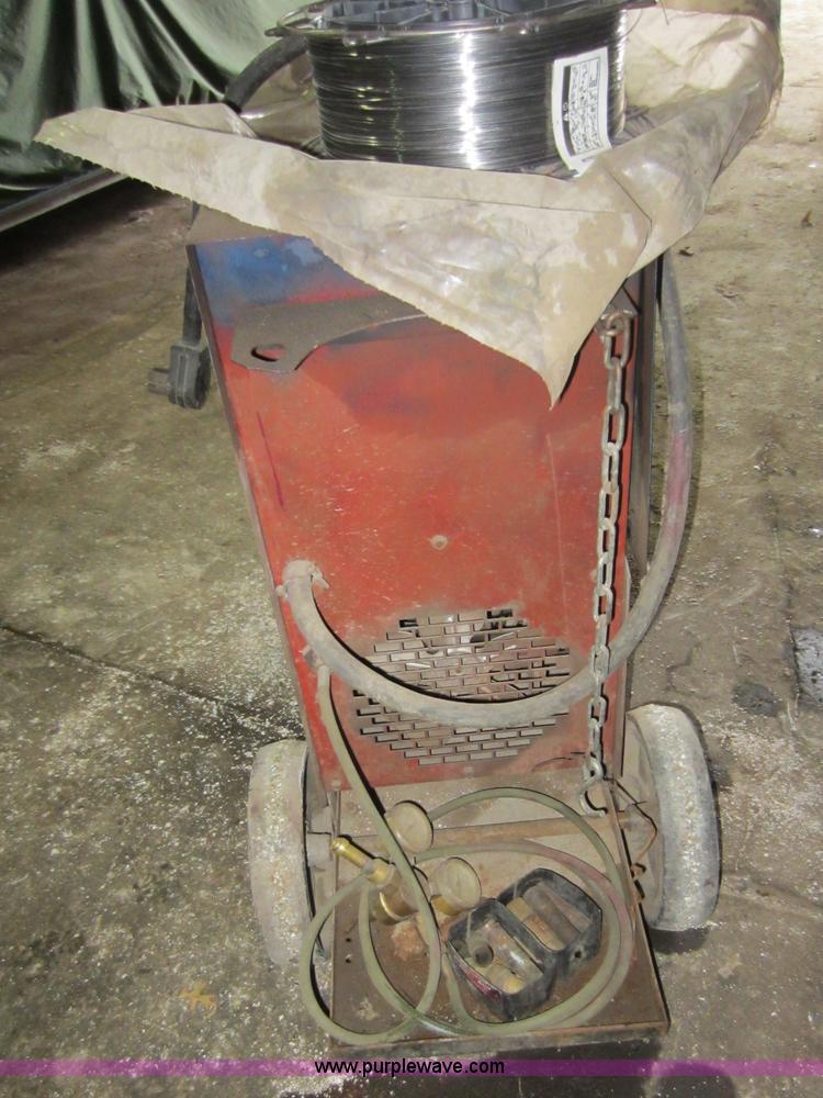 image for item V9011 Millermatic 200 wire welder