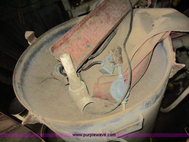 image for item V9022 (3) sand blasters