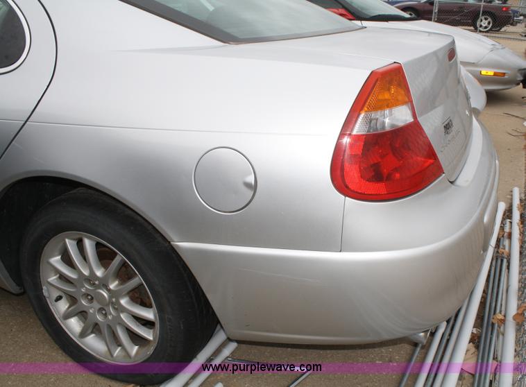 image for item C4412 2001 Chrysler 300M