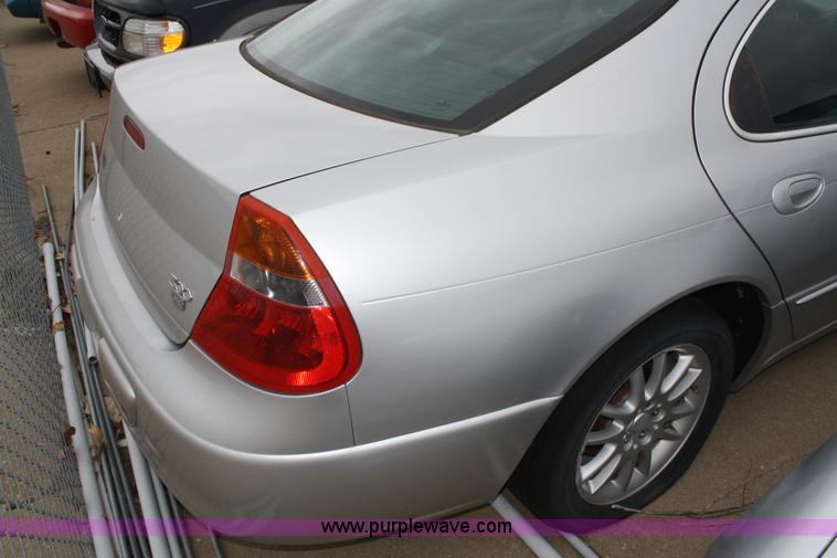 image for item C4412 2001 Chrysler 300M