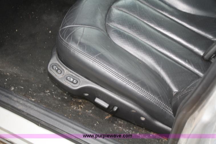 image for item C4412 2001 Chrysler 300M