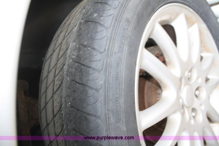 image for item C4412 2001 Chrysler 300M