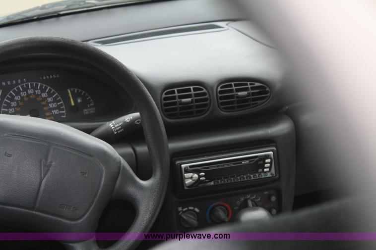 image for item C4415 1998 Pontiac Sunfire SE