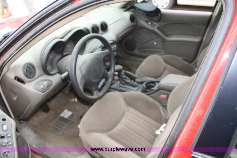 image for item C4417 2001 Pontiac Grand Am SE