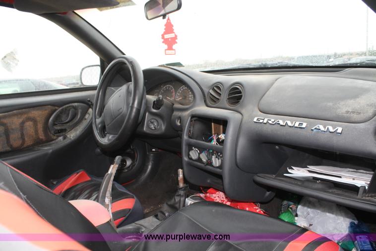 image for item C4418 1997 Pontiac Grand Am SE