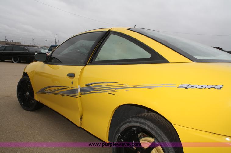 image for item C4420 2004 Chevrolet Cavalier