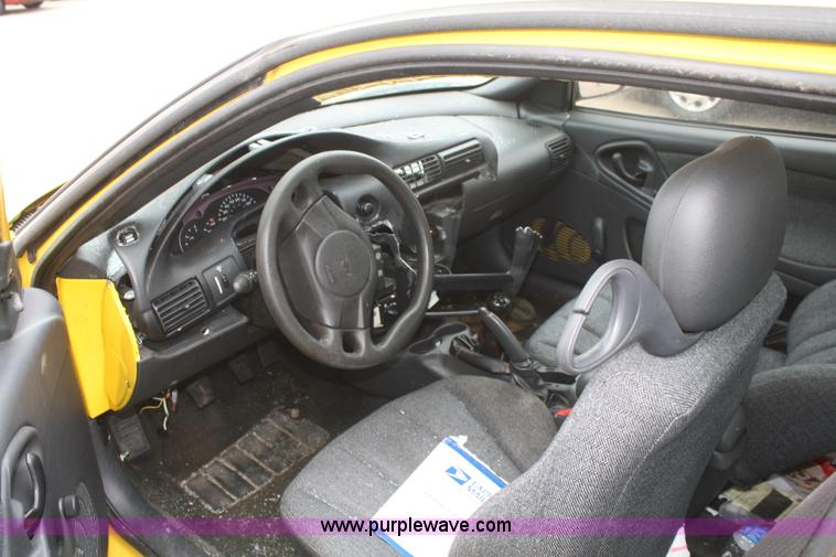 image for item C4420 2004 Chevrolet Cavalier