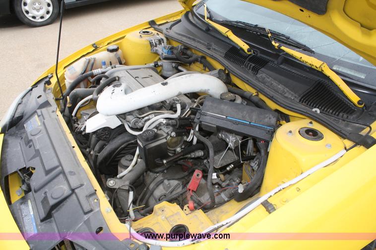 image for item C4420 2004 Chevrolet Cavalier